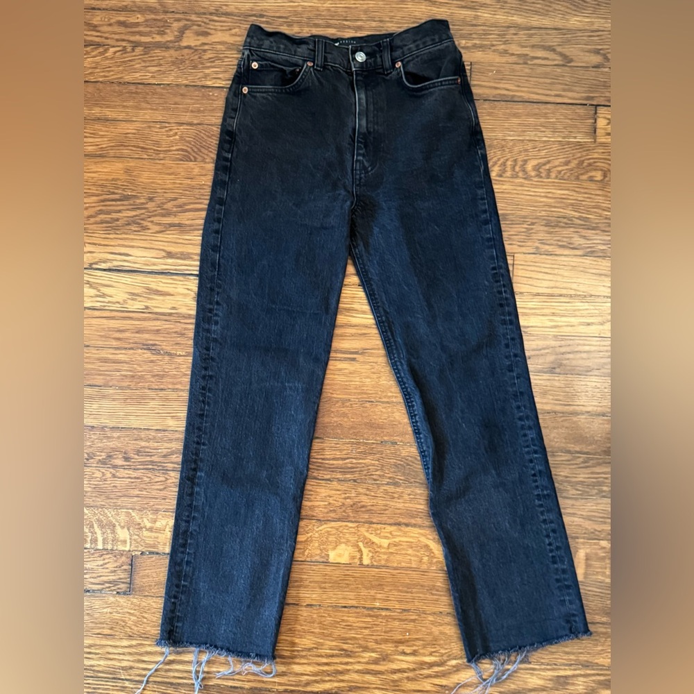 Cisos Design black raw hem denim designer jeans Fits like Size 25 (tag says 26)